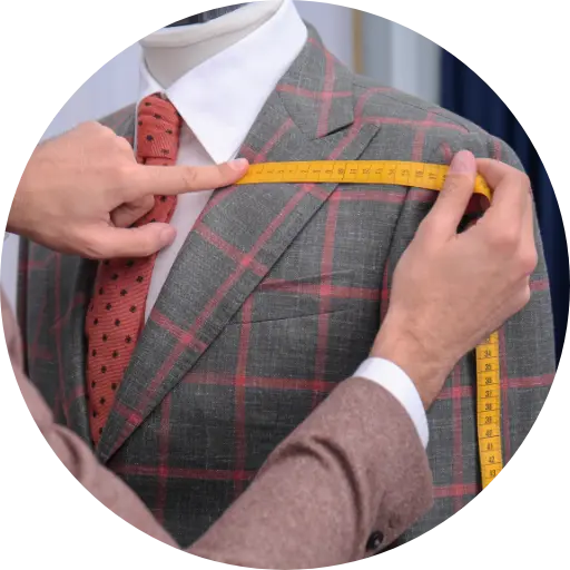 ÜGYFÉLRE SZABOTT OKTATÁSI ANYAGOK